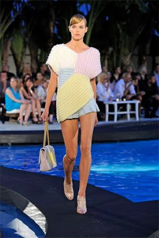 Look 25